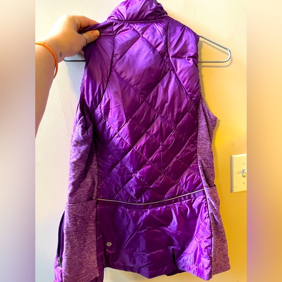 Lululemon Vest - Picture 1 of 4